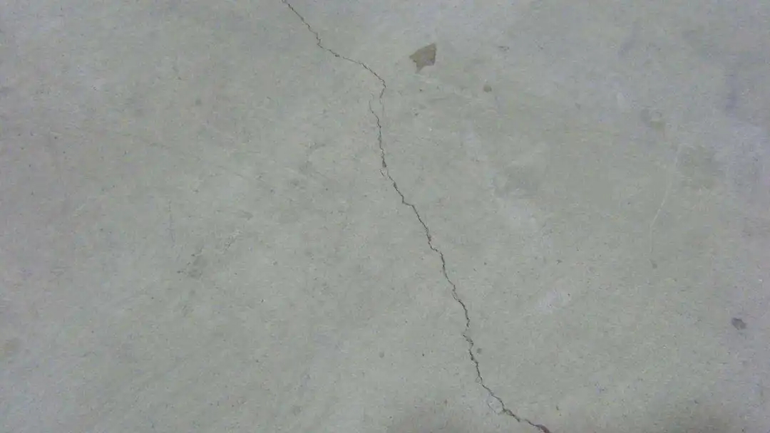 地暖回填后，地面開裂怎么辦？